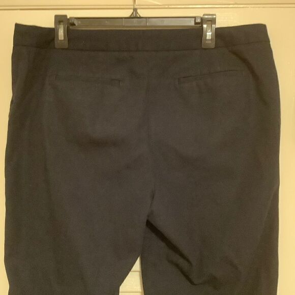 𝅺TALBOTS SLIM CROPPED  NAVY BLUE WOMAN COTTON PANTS SIZE US 16​​ - Picture 3 of 10